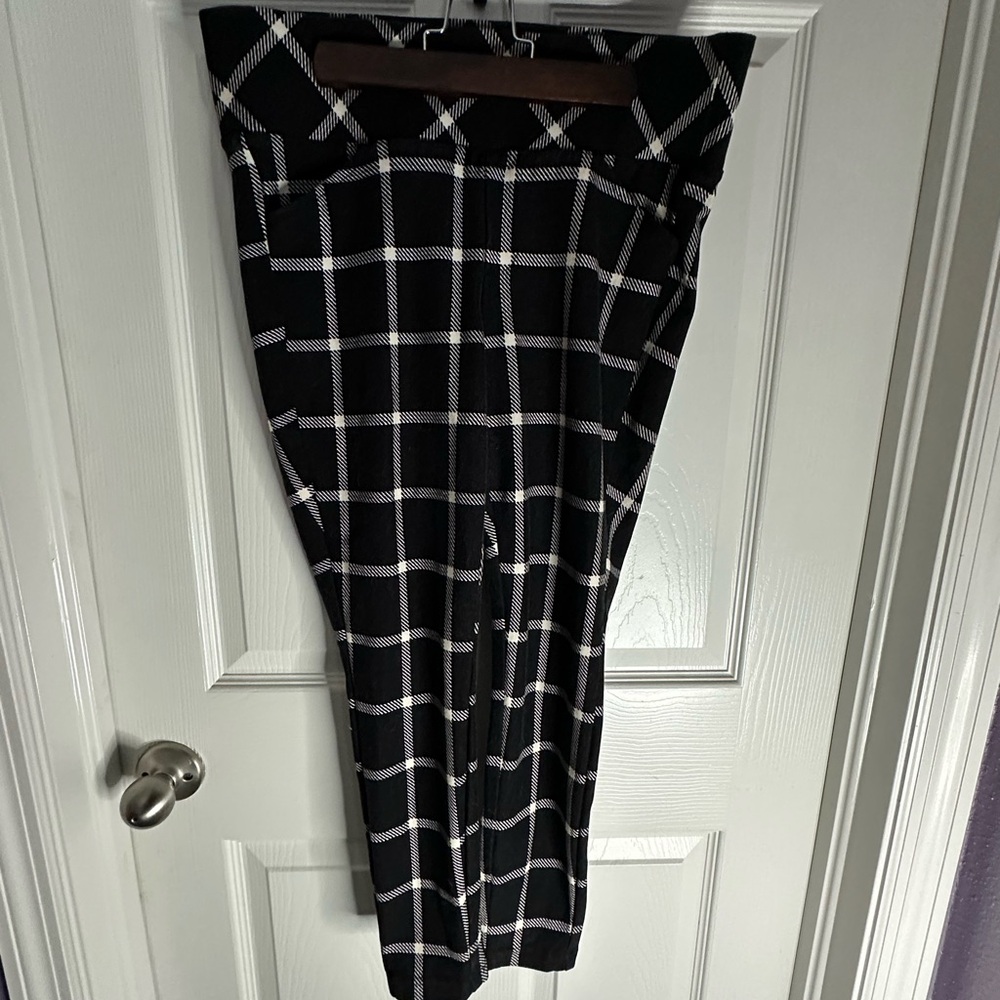 Torrid Black and White Plaid Women's Trousers